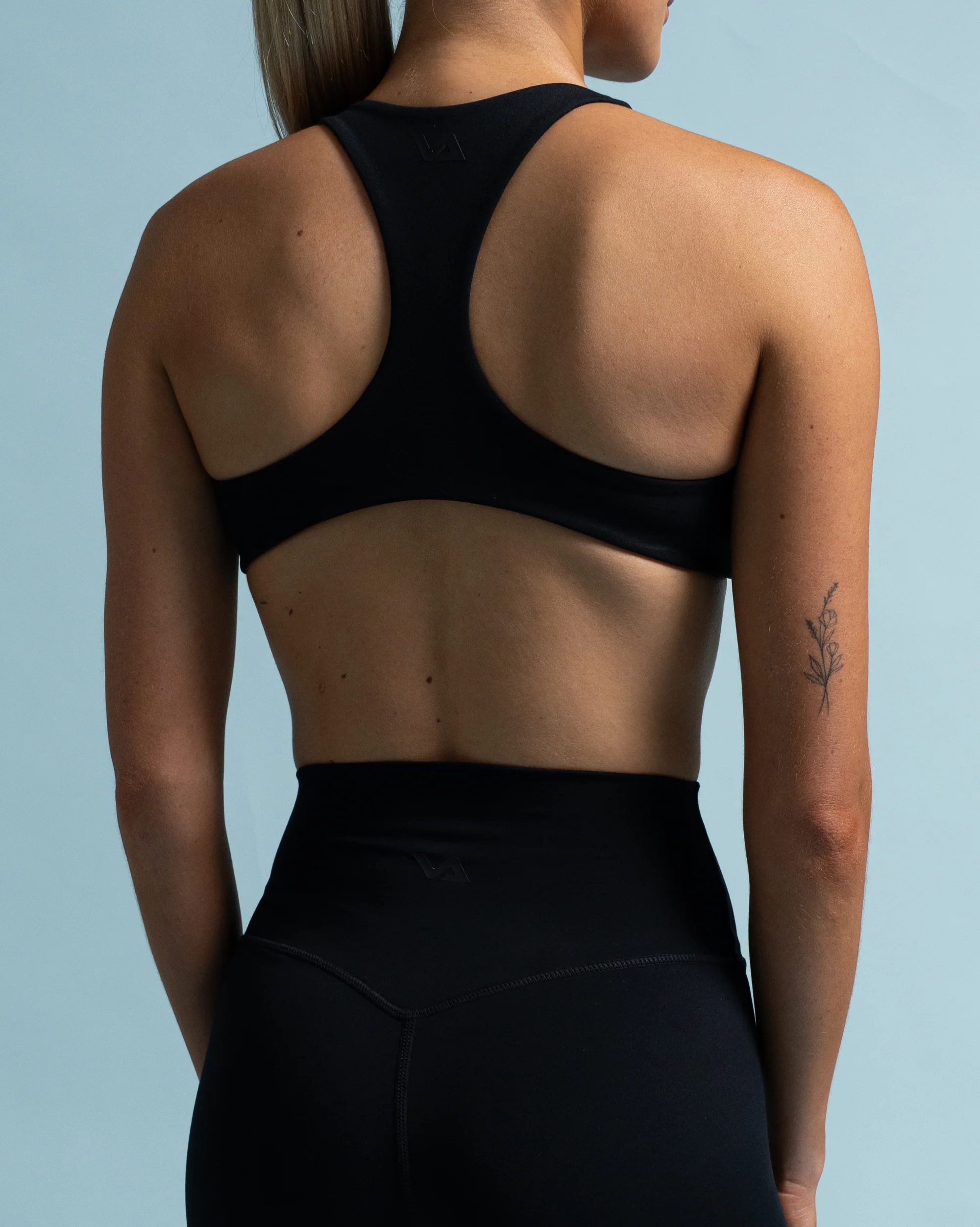 Form Gabi Crop - Image 12