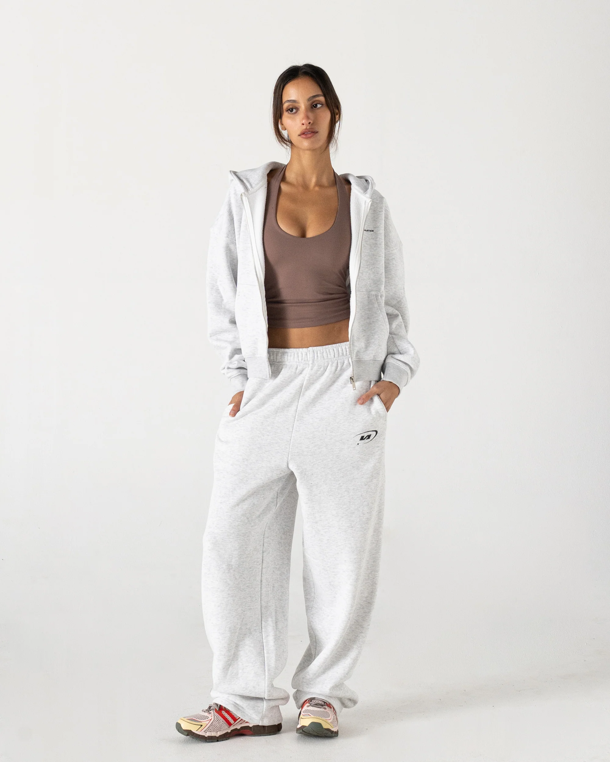 Star Training Straight Leg Sweatpants - Image 19