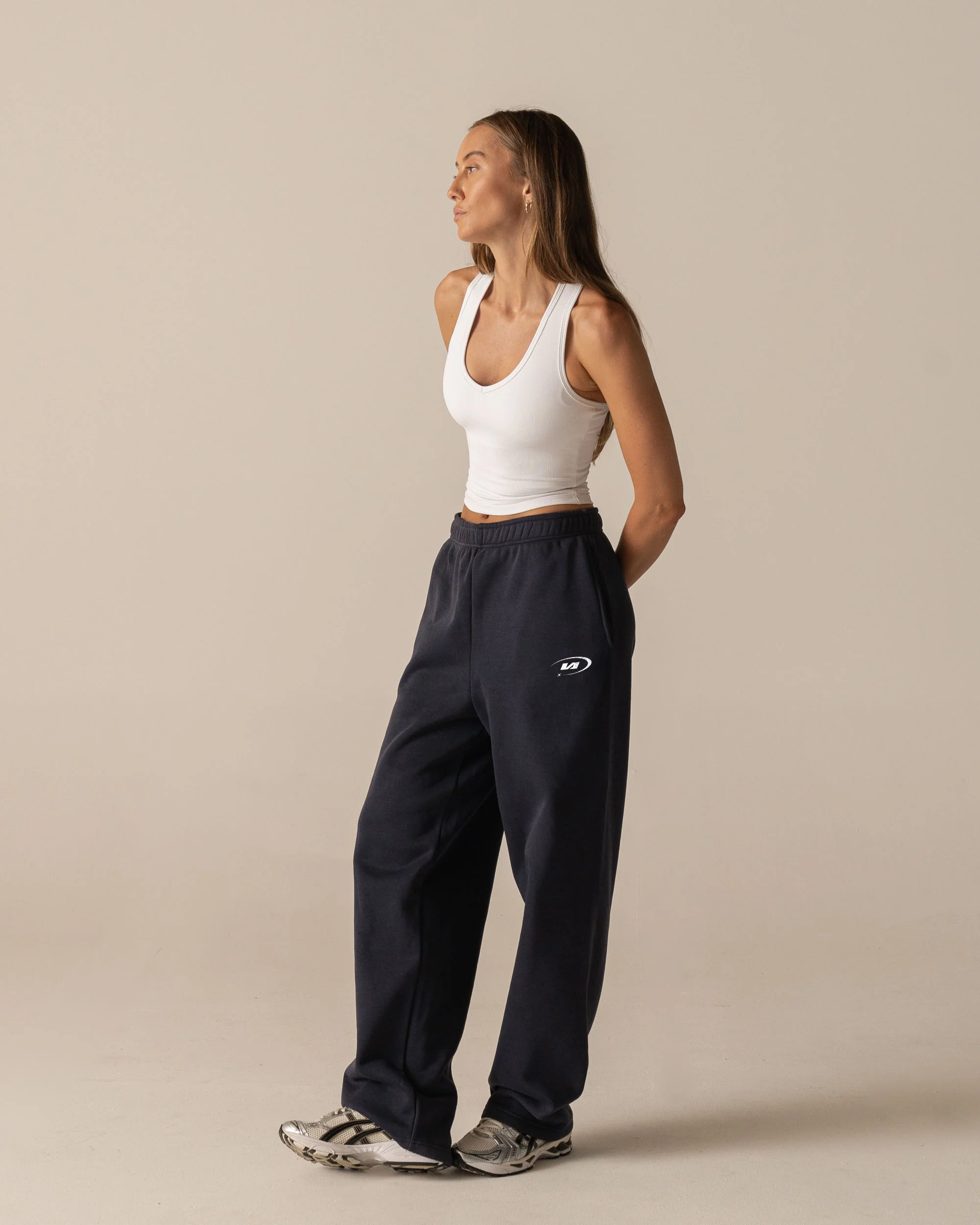 Star Training Straight Leg Sweatpants - Image 9
