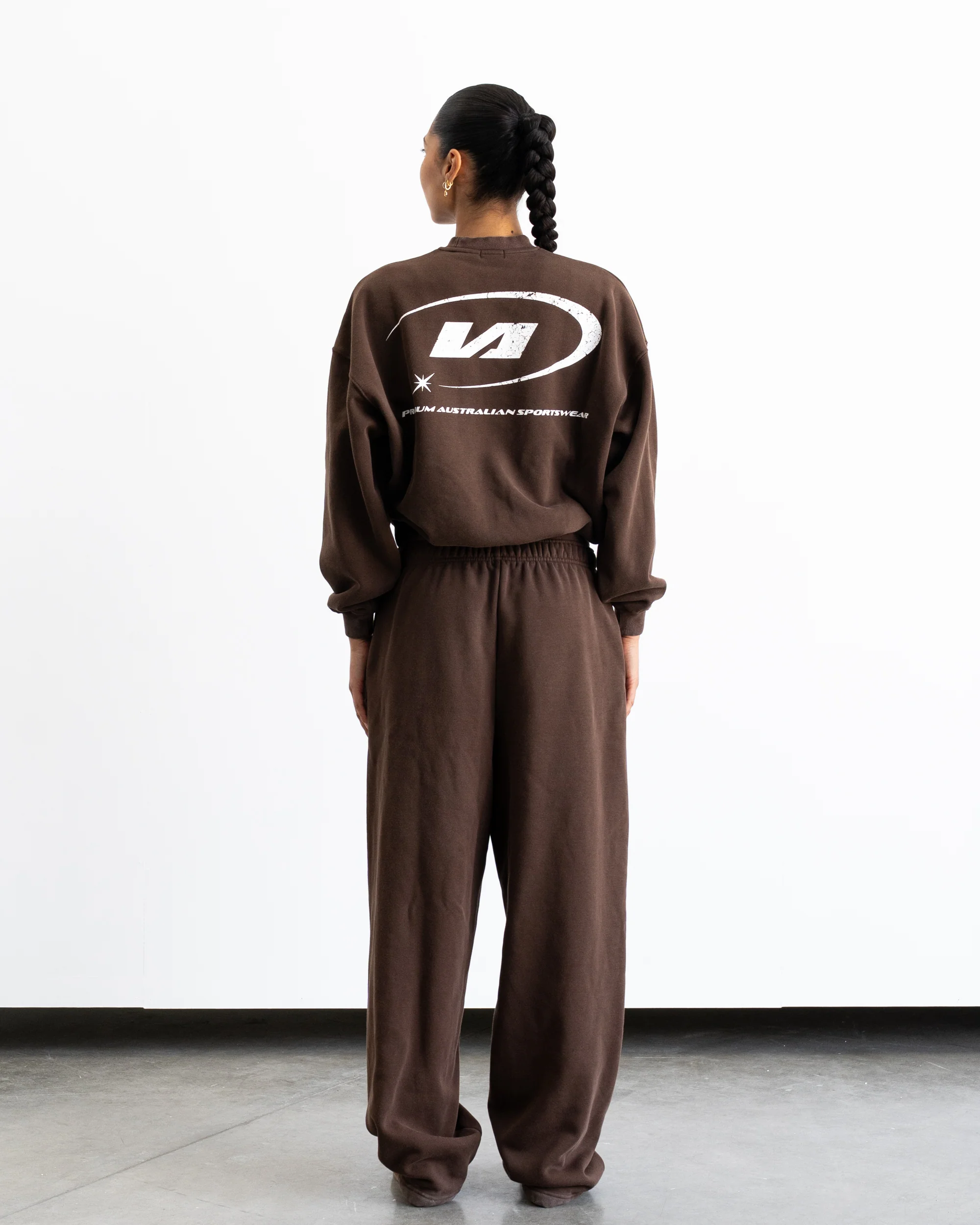Star Training Sweatshirt - Image 14